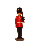 RPWM-10 COLDSTREAM GUARD AT ATTENTION WITH SA80 RIFLE KIT