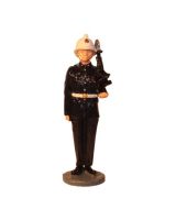 RPWM-02 Royal Marine Private at attention with SA80 rifle Painted